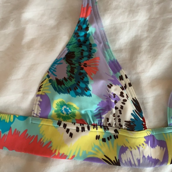 Multicolor Bikini top - Picture 2 of 4